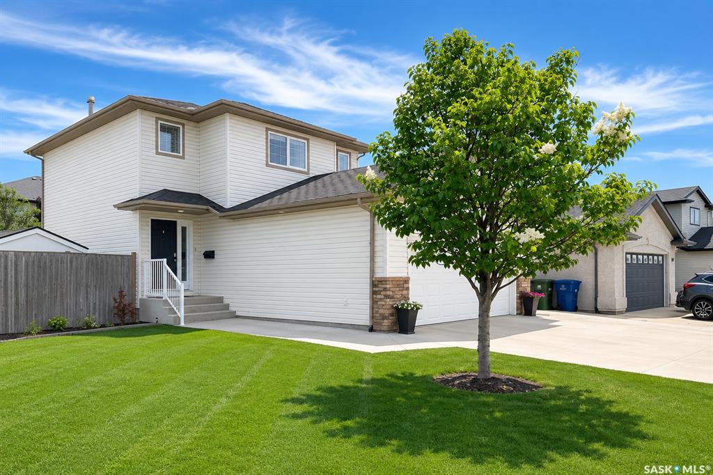 Second View of 338 Stensrud Road, Willowgrove, Saskatoon, Saskatchewan, S7W 1B4