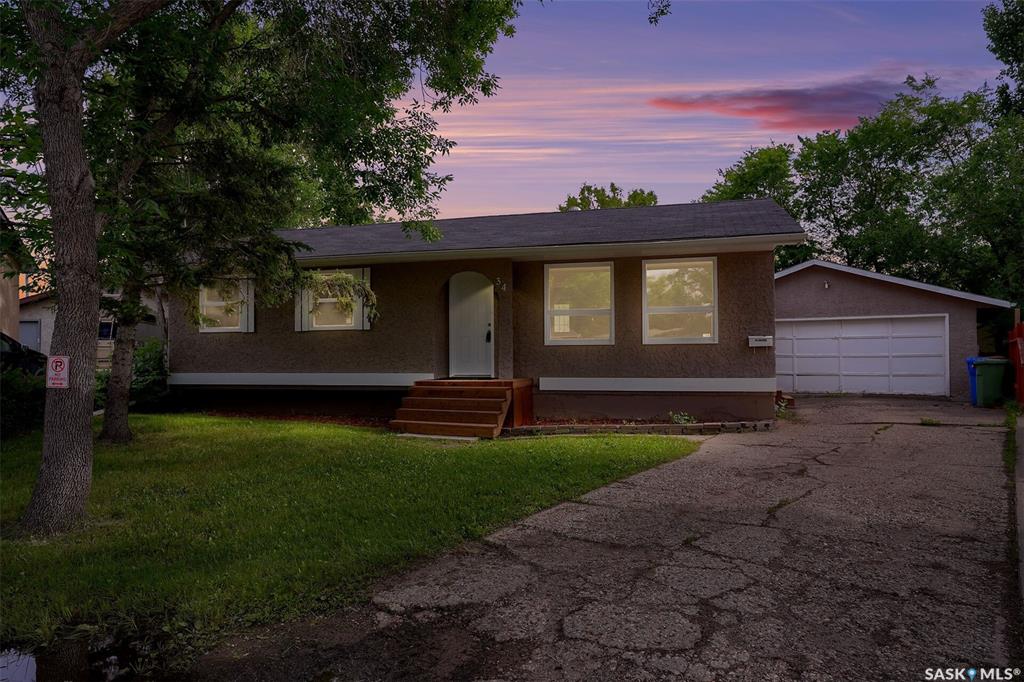 34 Armstrong Bay, SK045601, Saskatchewan,