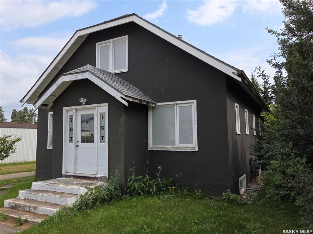 Second View of 203 1st Street S, Middle Lake, Saskatchewan, S0K 2X0