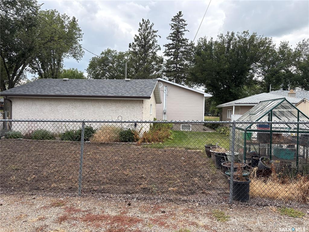 Fourth View of 3116 3rd Avenue N, Coronation Park, Regina, Saskatchewan, S4R 0W6