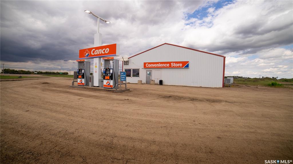 Third View of Krazy Canuck, Highway 9 & 18, Enniskillen Rm No. 3, Saskatchewan, S0G 3N0
