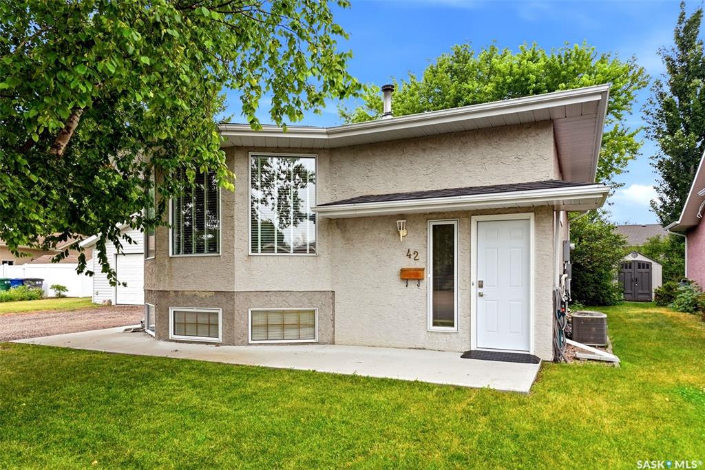 MLS® listing #SK045651 for sale located at 42 Wagner Bay