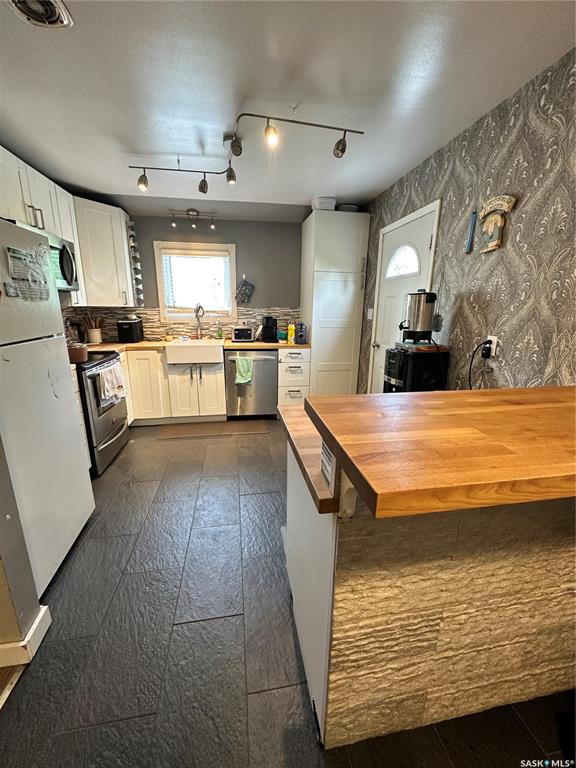 Fifth View of 118 5th Avenue W, Melville, Saskatchewan, S0A 2P0