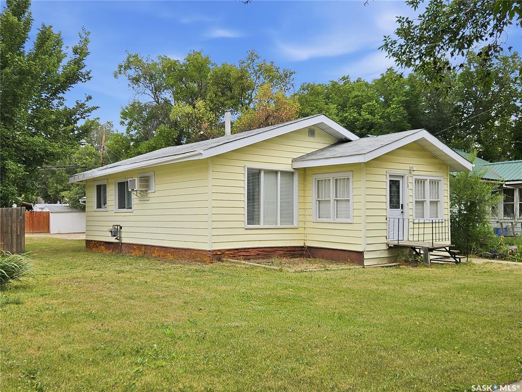 113 4th Avenue E, SK045735, Saskatchewan,
