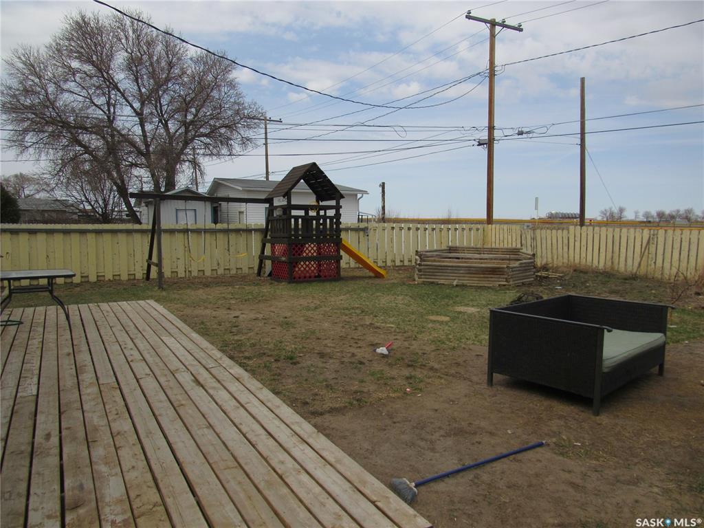 Third View of 301 7th Avenue W, Rosetown, Saskatchewan, S0L 2V0