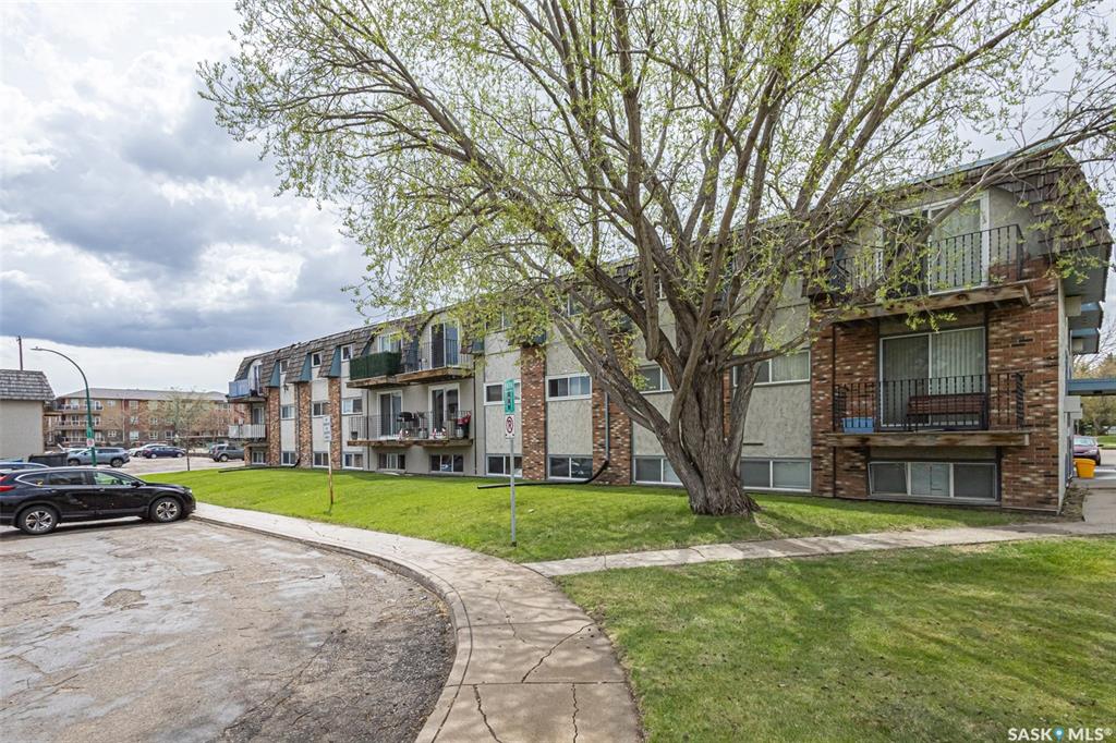 3809 Luther Place #14, SK045775, Saskatchewan,