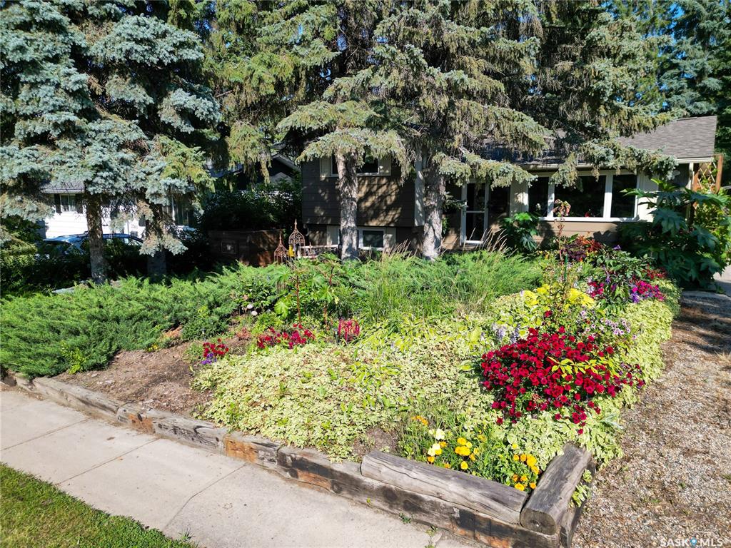 Second View of 2384 15th Avenue E, Crescent Acres, Prince Albert, Saskatchewan, S6V 6J1