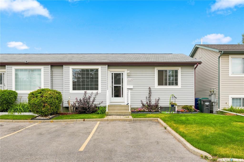 Second View of 143 Gropper Crescent #18, Parkridge SA, Saskatoon, Saskatchewan, S7M 5W2