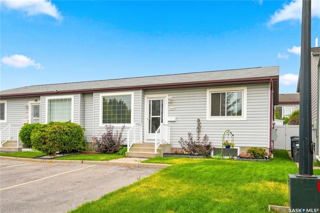 Third View of 143 Gropper Crescent #18, Parkridge SA, Saskatoon, Saskatchewan, S7M 5W2