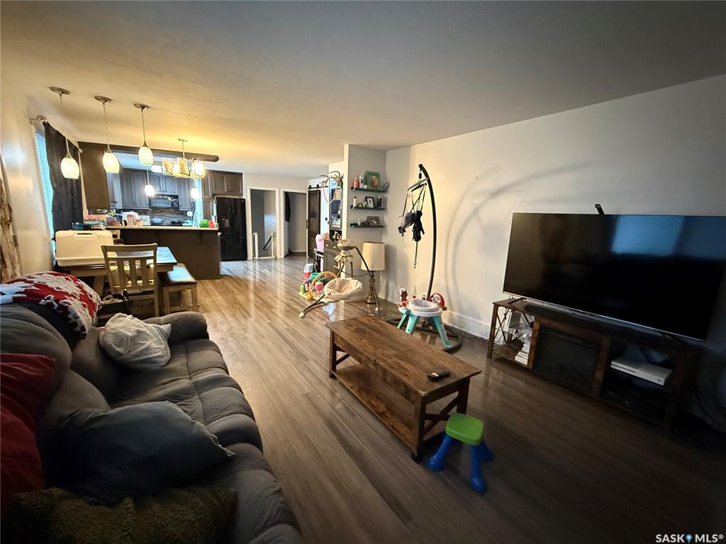 Fifth View of 1141 Hartney Avenue, Weyburn, Saskatchewan, S4H 0L9