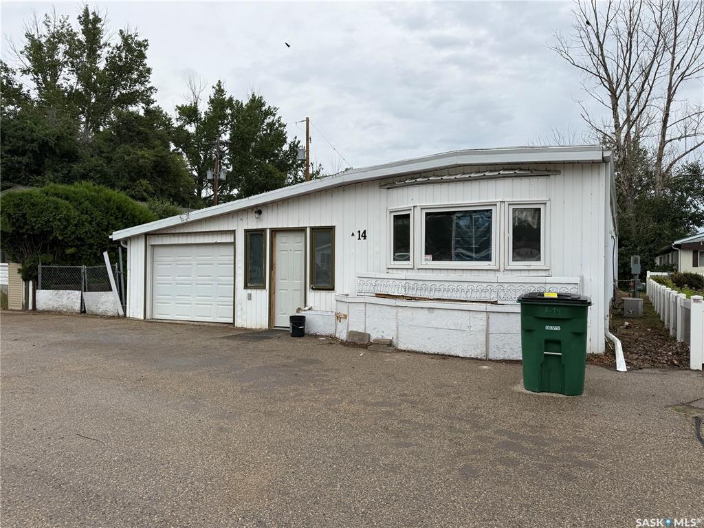 MLS® listing #SK045878 for sale located at 1455 9th Avenue Ne #A14