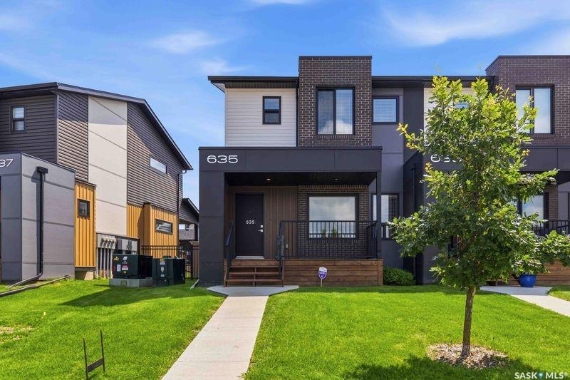 Main View of 635 Evergreen Boulevard, Evergreen, Saskatoon, Saskatchewan, S7W 0Y7