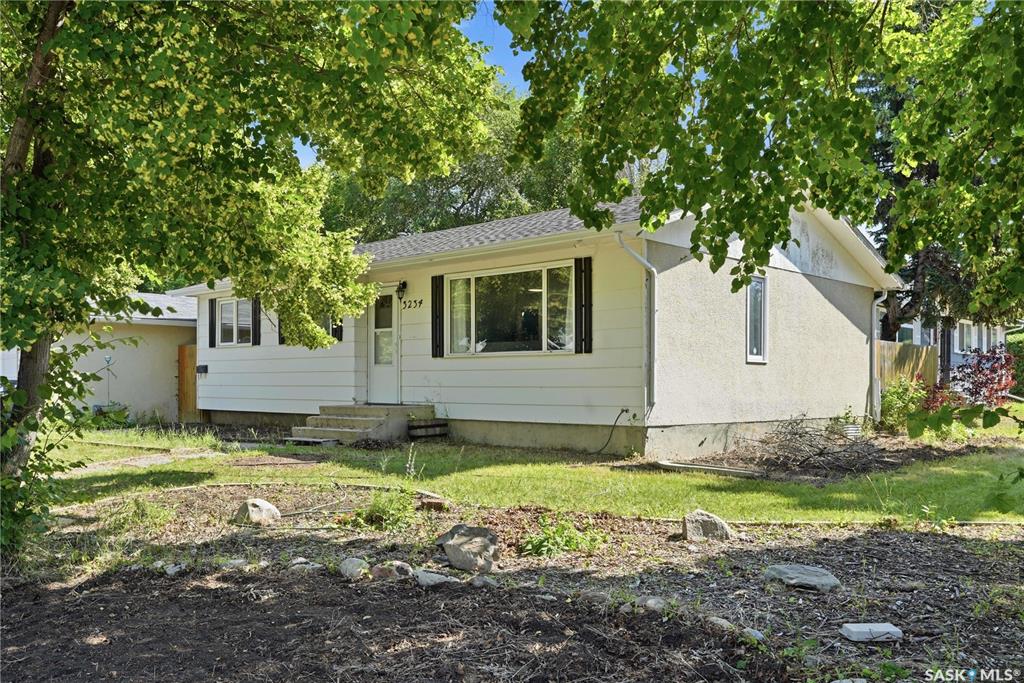 Second View of 3234 Maxwell Street, Massey Place, Saskatoon, Saskatchewan, S7L 4K8