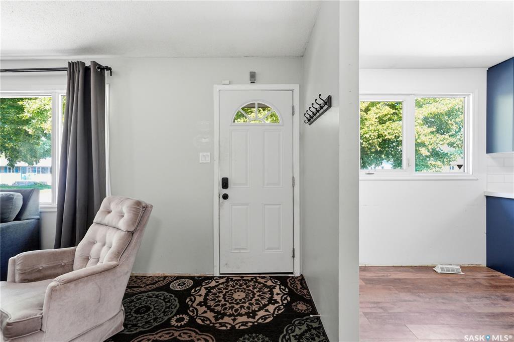 Fourth View of 3234 Maxwell Street, Massey Place, Saskatoon, Saskatchewan, S7L 4K8