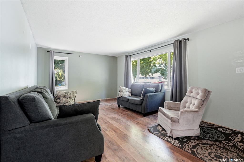Fifth View of 3234 Maxwell Street, Massey Place, Saskatoon, Saskatchewan, S7L 4K8
