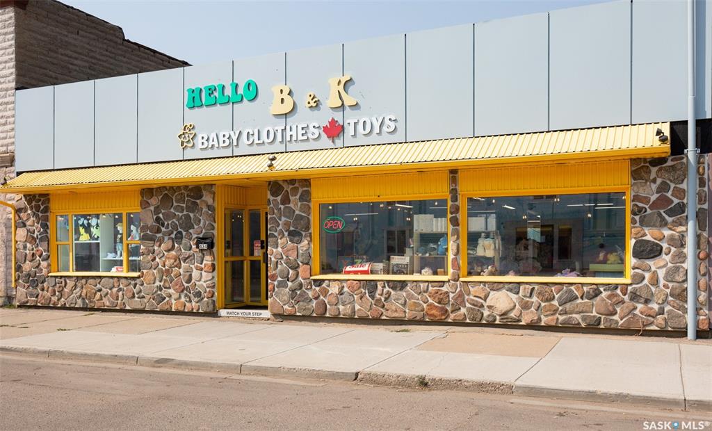 MLS® listing #SK045906 for sale located at 434 Athabasca Street E