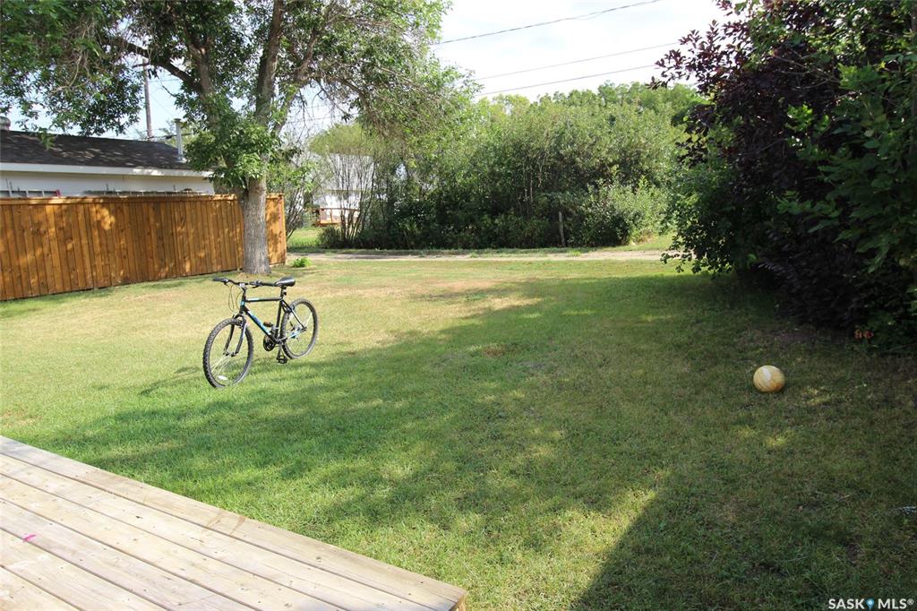 Third View of 656 4th Street W, Shaunavon, Saskatchewan, S0N 2M0