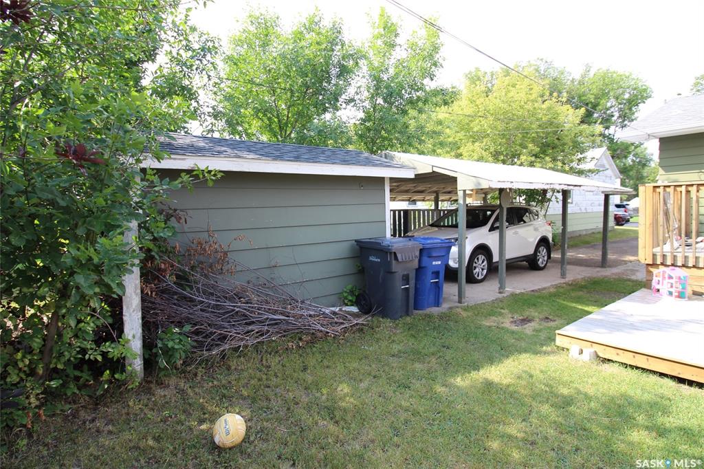Fifth View of 656 4th Street W, Shaunavon, Saskatchewan, S0N 2M0