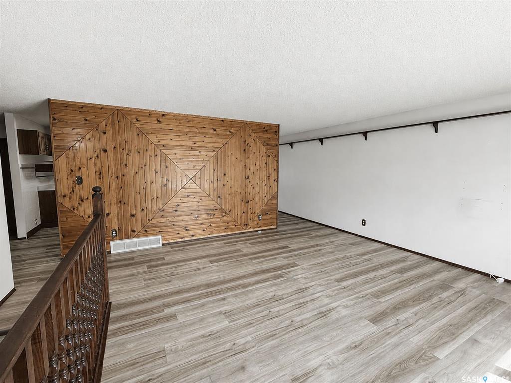 Fourth View of 3352 Dent Crescent, Carlton Park, Prince Albert, Saskatchewan, S6V 7H1
