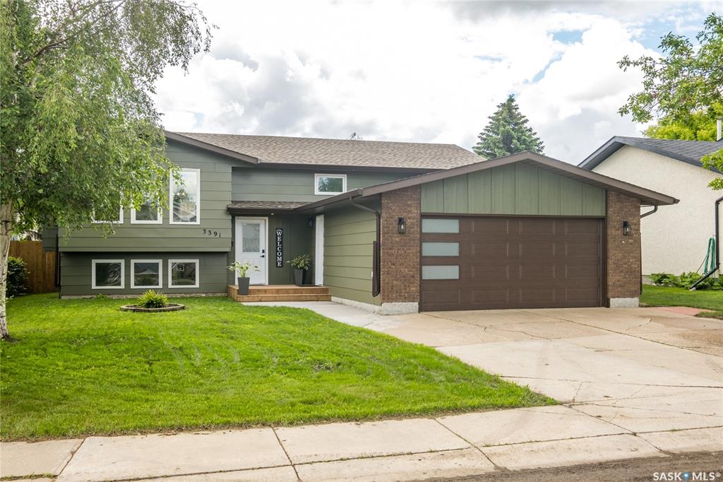 Second View of 3391 Bliss Crescent, Crescent Acres, Prince Albert, Saskatchewan, S6V 7L1