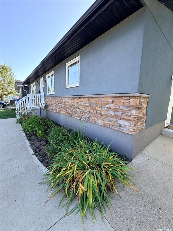 Second View of 481 Willow Bay, Estevan, Saskatchewan, S4A 2G3