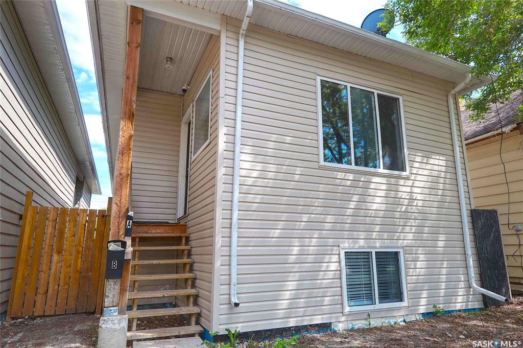 Main View of 741 Garnet Street, Washington Park, Regina, Saskatchewan, S4T 2X2