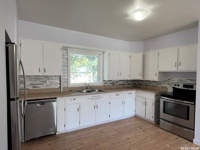 Second View of 511 Centre Street, Meadow Lake, Saskatchewan, S9X 1E5