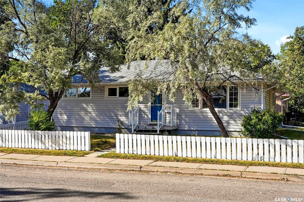 MLS® listing #SK046187 for sale located at 1410 4th Avenue N