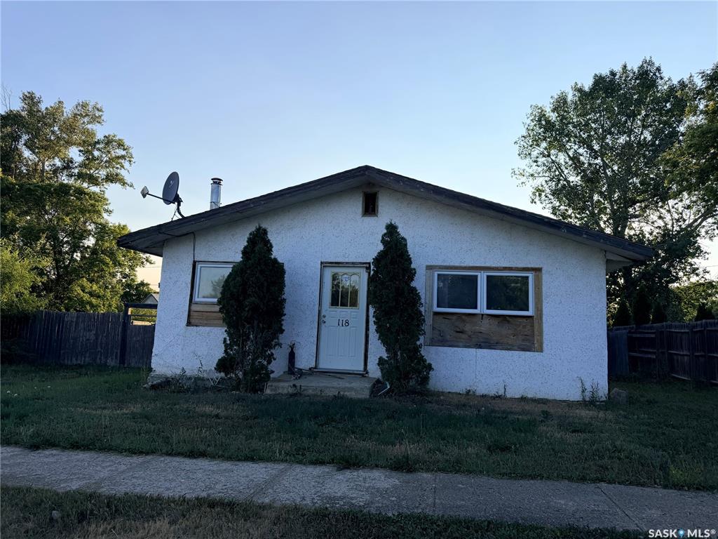 118 Warwick Street, SK046257, Saskatchewan,