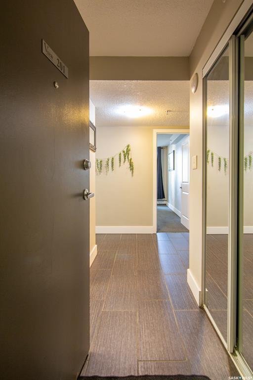 Second View of 320 5th Avenue N #201, Central Business District, Saskatoon, Saskatchewan, S7K 2D5