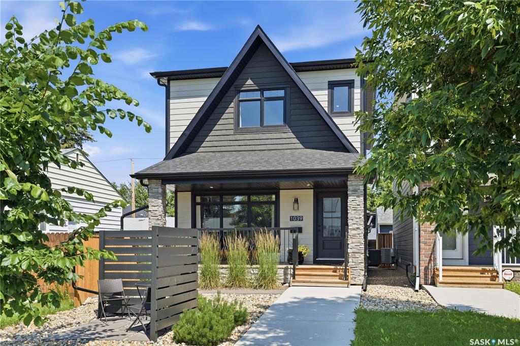 1039 4th Street E, SK046273, Saskatchewan,