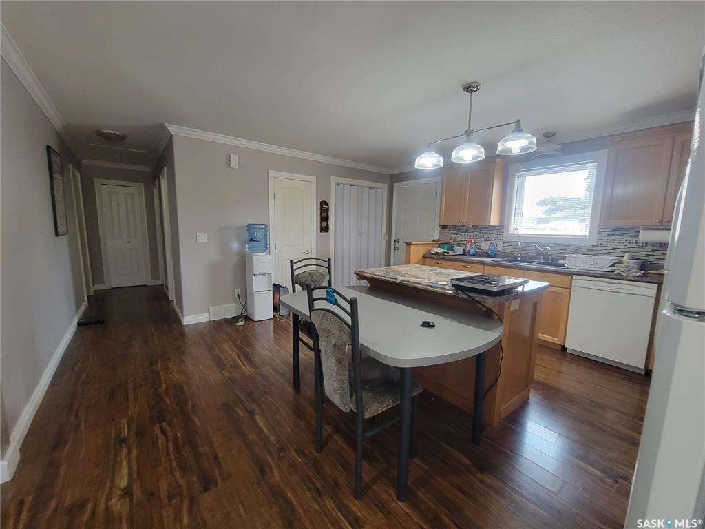 Fourth View of 118 2nd Street W, St. Walburg, Saskatchewan, S0M 2T0