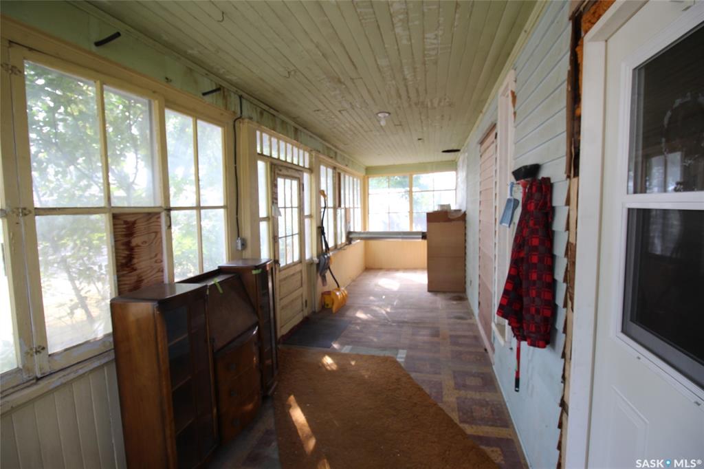 Second View of 395 2nd Street W, Shaunavon, Saskatchewan, S0N 2M0
