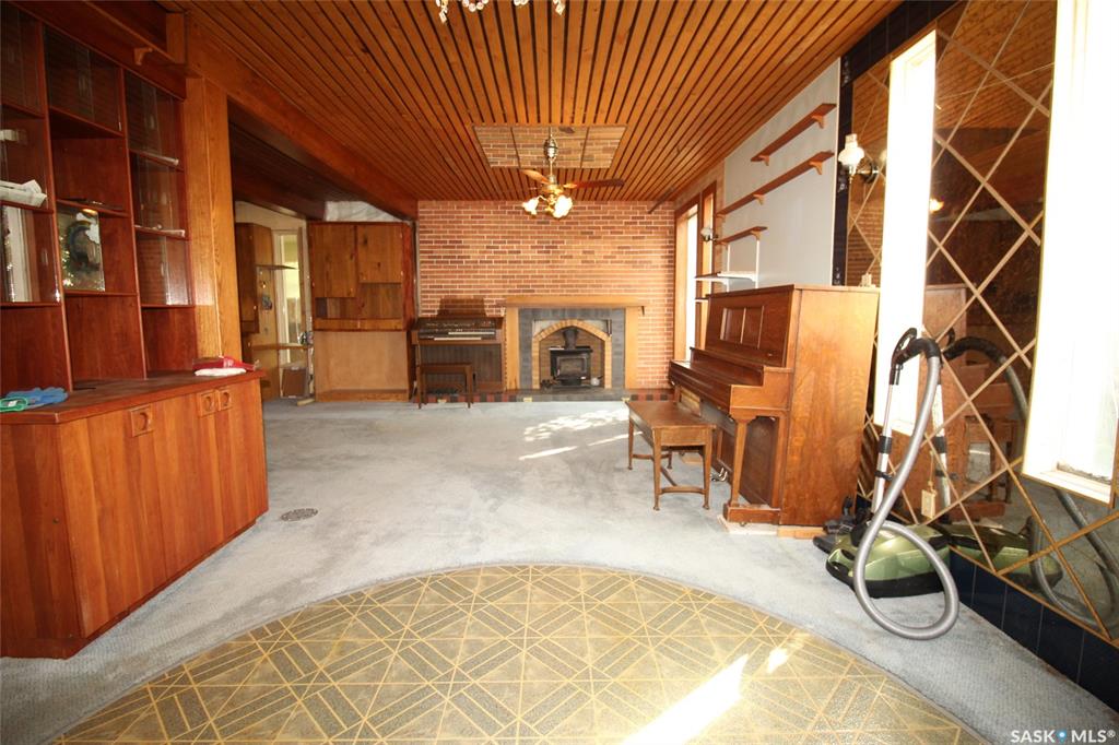 Fifth View of 395 2nd Street W, Shaunavon, Saskatchewan, S0N 2M0