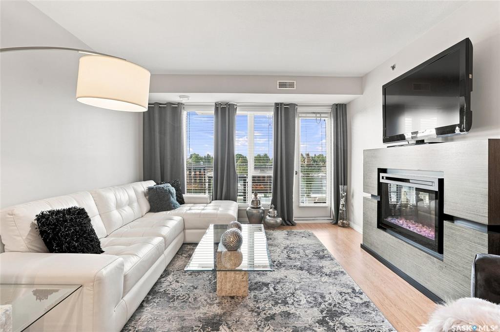 Fourth View of 102 Kingsmere Place #415, Lakeview SA, Saskatoon, Saskatchewan, S7J 2K7