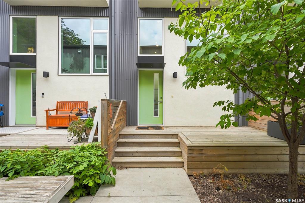 Second View of 540 F Avenue S #6, Riversdale, Saskatoon, Saskatchewan, S7M 5X9
