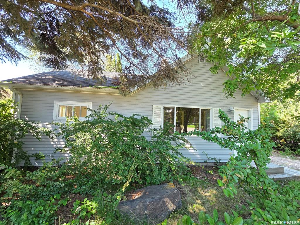 Fifth View of 32 Newcombe Street, Manor, Saskatchewan, S0C 1R0