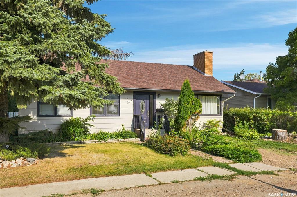 303 Oronsay Street, SK046452, Saskatchewan,