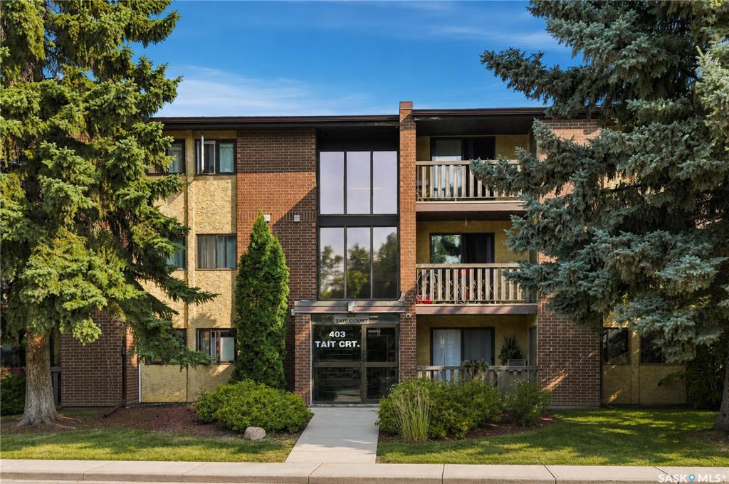 Main View of 403 Tait Court #212, Wildwood, Saskatoon, Saskatchewan, S7H 5L3