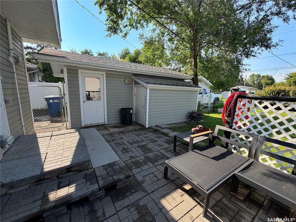 Third View of 1103 Windover Avenue, Moosomin, Saskatchewan, S0G 3N0