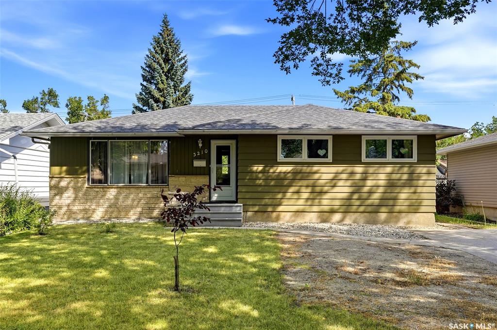 MLS® listing #SK046496 for sale located at 3210 Parliament Avenue