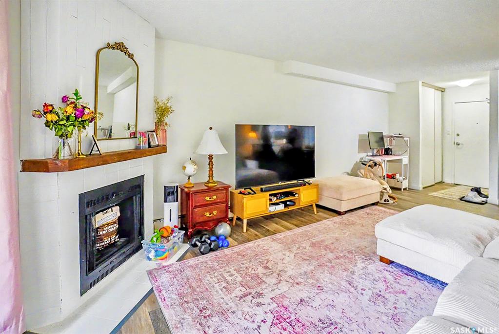 Fourth View of 802 B Kingsmere Boulevard #108, Lakeview SA, Saskatoon, Saskatchewan, S7J 4B7