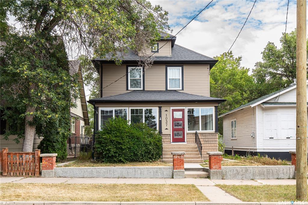 1037 Chestnut Avenue, SK046545, Saskatchewan,