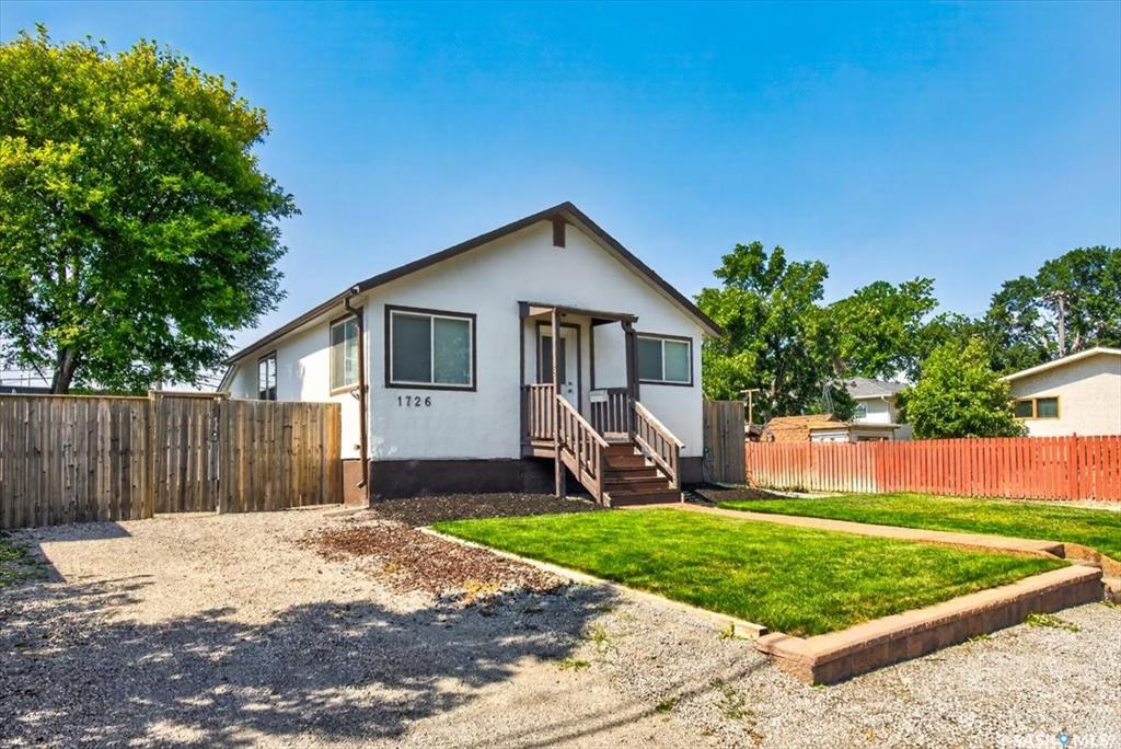 Second View of 1726 Rothwell Street, Glen Elm Park, Regina, Saskatchewan, S4N 2B9