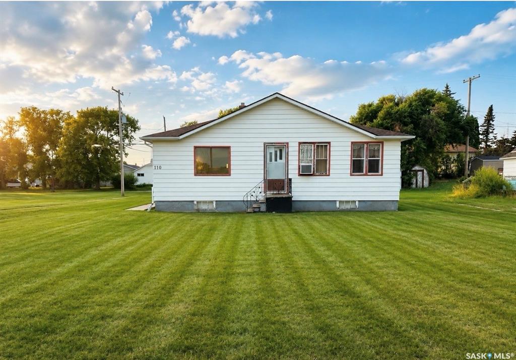 110 Railway Avenue, SK046555, Saskatchewan,