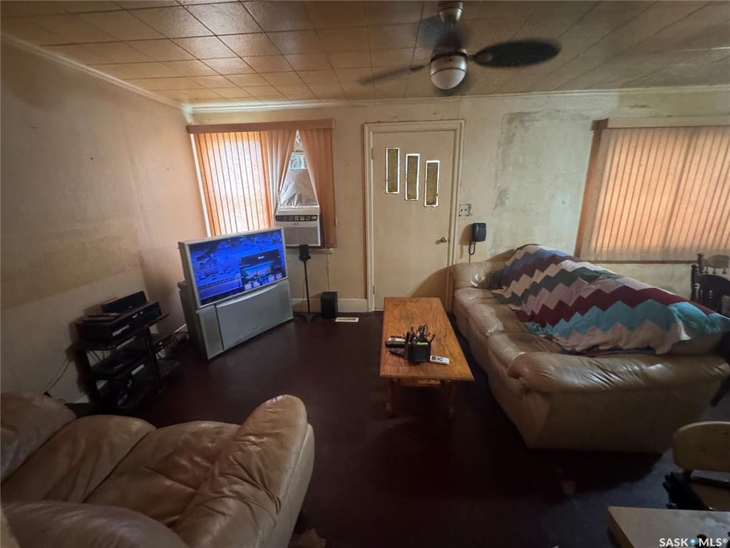 Second View of 110 Railway Avenue, Strasbourg, Saskatchewan, S0G 4V0