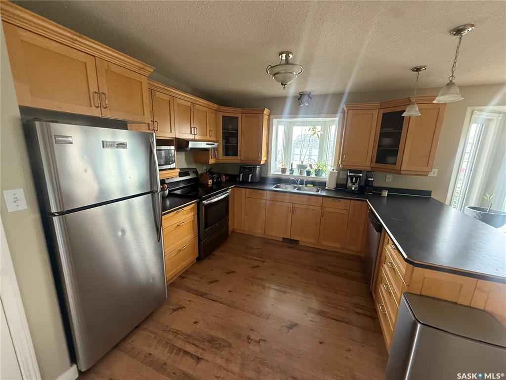 Second View of 6 Shaw Place, Assiniboia, Saskatchewan, S0H 0B0