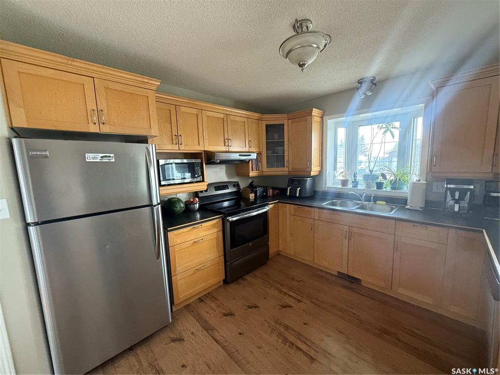 Third View of 6 Shaw Place, Assiniboia, Saskatchewan, S0H 0B0