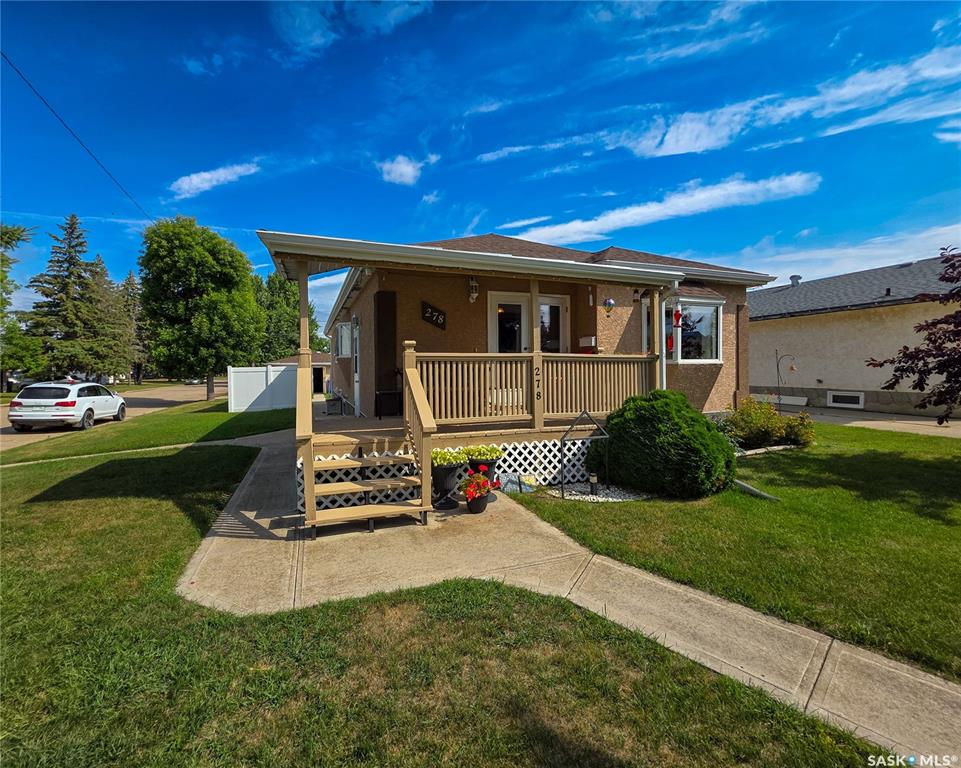 Second View of 278 9th Avenue W, Melville, Saskatchewan, S0A 2P0