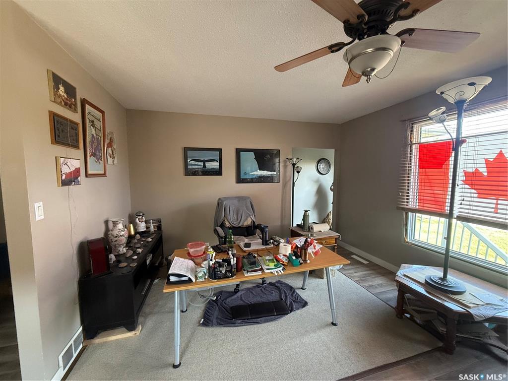 Fifth View of 411 5th Avenue W, Assiniboia, Saskatchewan, S0H 0B0